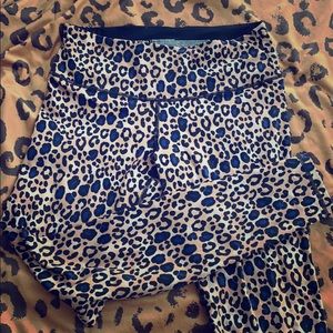 Like new Victoria’s Secret cheetah leggings